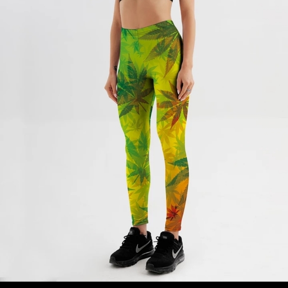 Leaf Printed High Waist leggings L128 - Picture 2 of 3